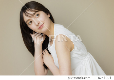 Straight hair ladies Straight hair ladies 118231091