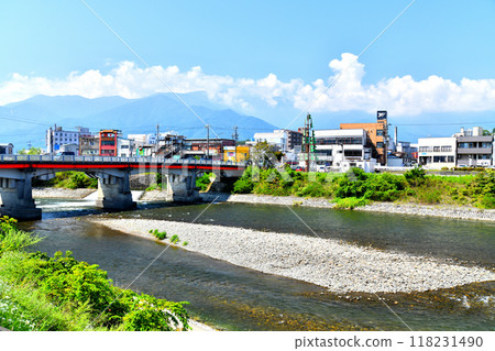 大橋（大橋人行天橋）/從天龍川上游眺望國道153號（長野縣伊那市）[2024.9] 118231490
