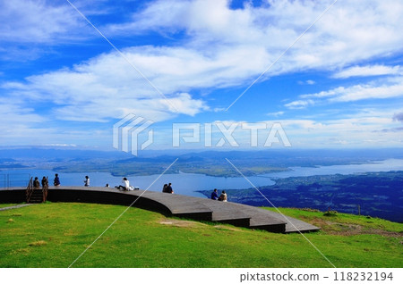 Shiga Prefecture: Lake Biwa Valley, observation terrace and spectacular views 118232194