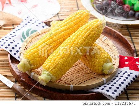 新鮮煮玉米（煮玉米） 118233673