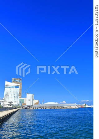 [Kagawa Prefecture] Sunport Takamatsu on a clear day (Takamatsu Symbol Tower, Hotel Clement, Anabuki Arena Kagawa) 118235105