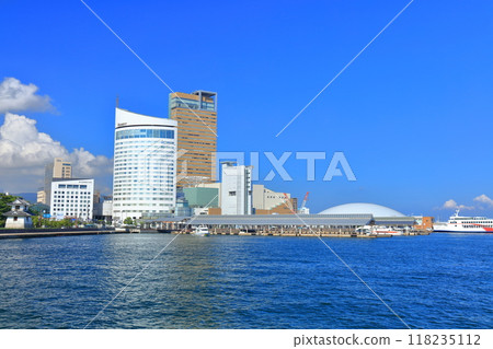 [Kagawa Prefecture] Sunport Takamatsu on a clear day (Takamatsu Symbol Tower, Hotel Clement, Anabuki Arena Kagawa) 118235112