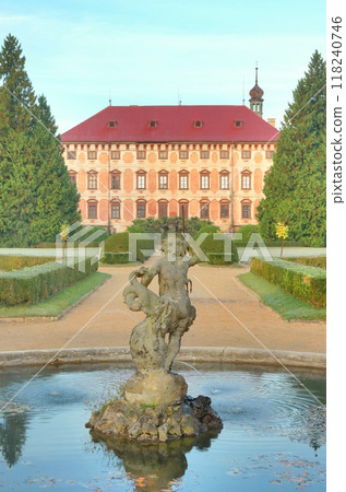 Beautiful Libochovice castle in Czech republic 118240746
