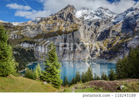 Oeschinnensee lake, Swiss Alps, Switzerland 118243189