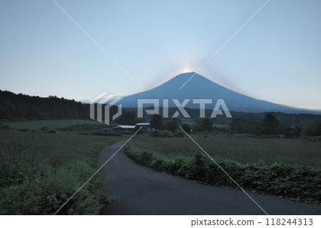 Mount Fuji just before the morning Diamond Fuji as seen from Asagiri Plateau Mount Fuji just before the morning Diamond Fuji as seen from Asagiri Plateau 118244313