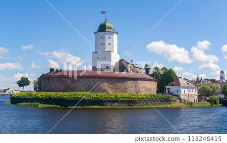view of the 13th century castle in Vyborg, Russia 118248415