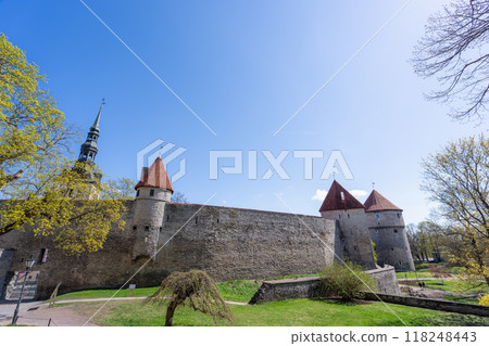Historic Tallinn City Wall and Danish King's Garden with Blue Sky. 118248443