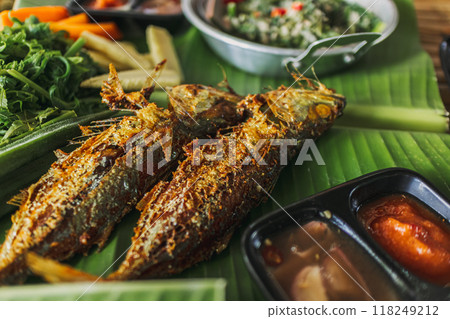 Nasi Hidang Kampung or traditional southern Thailand food in Pattani Nasi Hidang Kampung or traditional southern Thailand food in Pattani 118249212