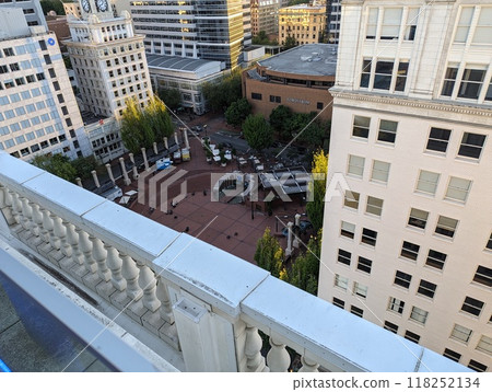 Portland, Oregon, USA - 05.14.2024: View of downtown Portland, Oregon 118252134