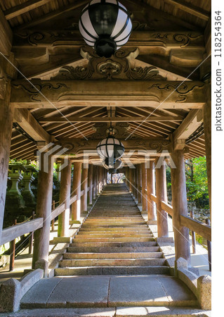 Nara, Hatsuse, Hasedera Temple, Tororo, Niomon Gate to Main Hall 118254364