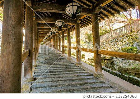 Nara, Hatsuse, Hasedera Temple, Tororo, Niomon Gate to Main Hall 118254366