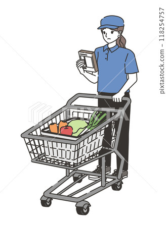 一名擔任代購的女性，一邊購物一邊檢查商品 118254757