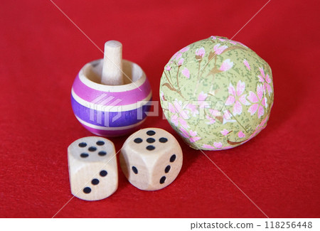 Old toy Old toy 118256448