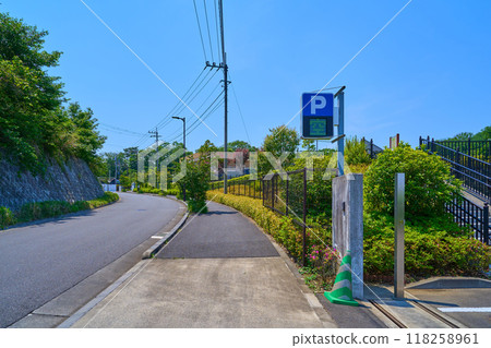 Parking lot near Memorial Park in Yanokuchi, Inagi City, Tokyo Parking lot near Memorial Park in Yanokuchi, Inagi City, Tokyo 118258961