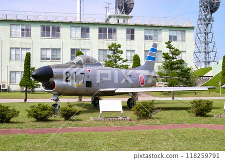 The Air Self-Defense Force's decommissioned F-86D fighter jet is on display The Air Self-Defense Force's decommissioned F-86D fighter jet is on display 118259791