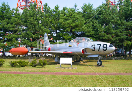 The Air Self-Defense Force's decommissioned training aircraft T-33A is on display The Air Self-Defense Force's decommissioned training aircraft T-33A is on display 118259792