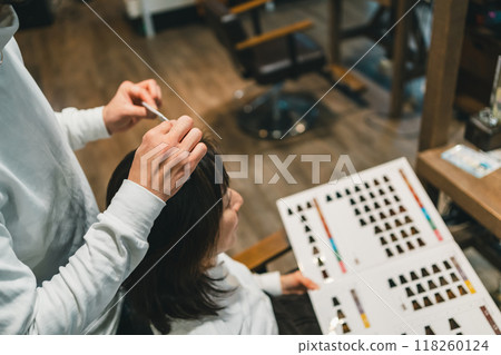 女生 女孩 女性 118260124