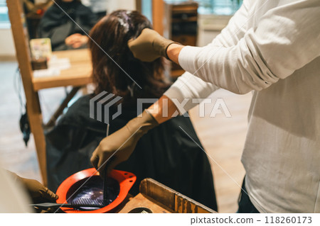 染白髮 女生 女孩 118260173