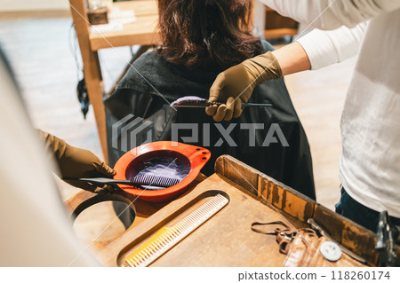 染白髮 女生 女孩 118260174