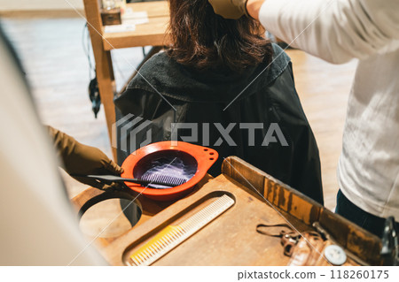 染白髮 女生 女孩 118260175