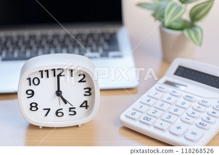 Desk work time 5:00 17:00 5:00 17:00 Desk work time 5:00 17:00 5:00 17:00 118268526
