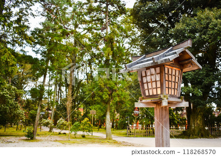 [春天的京都觀光]上賀茂神社森林[能量點與櫻花觀賞] 118268570
