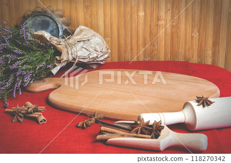 homemade cakes, biscuit baking. 118270342