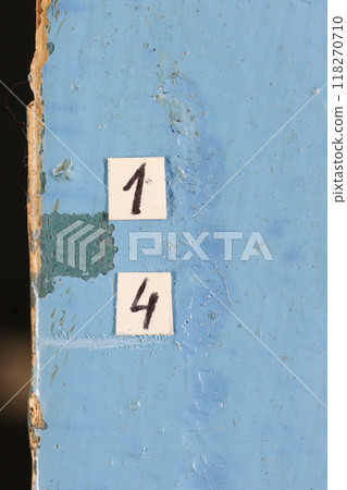 restoration of painting. fragment with probing in the process of restoration. restoration of painting. fragment with probing in the process of restoration. 118270710