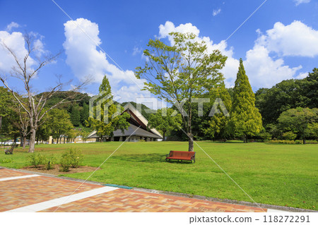 Gifu World Rose Garden 118272291