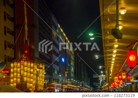 Night on Shijo Street in Kyoto: Yoiyama of the Gion Festival Night on Shijo Street in Kyoto: Yoiyama of the Gion Festival 118273119