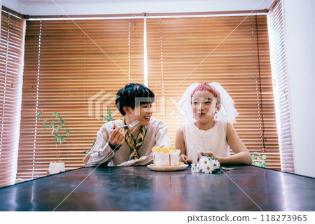 Indoor pre-shoot 118273965