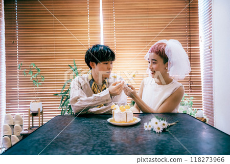 Indoor pre-shoot 118273966