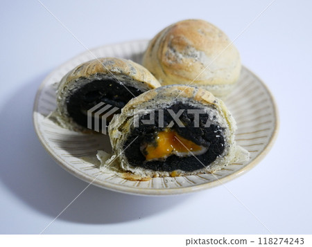 moon cake moon cake 118274243