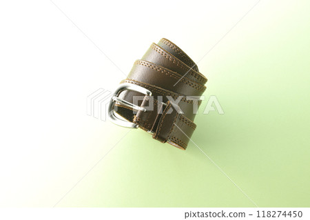 棕色腰帶 118274450