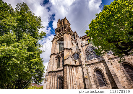 Collegiate Church of Our Lady, Mantes-la-jolie, France Collegiate Church of Our Lady, Mantes-la-jolie, France 118278559