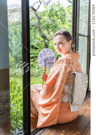 外國女子和服入境形象 外國女子和服入境形象 118278564