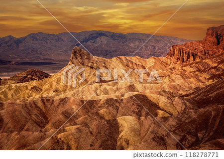 Zabriskie point, death valley, california, usa Zabriskie point, death valley, california, usa 118278771