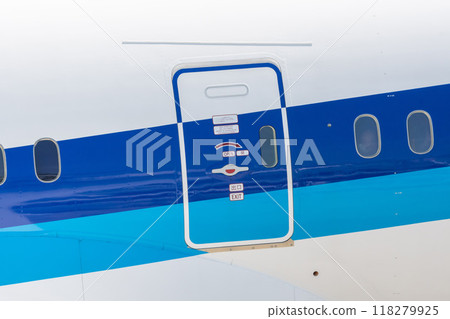 Airplane emergency door 118279925