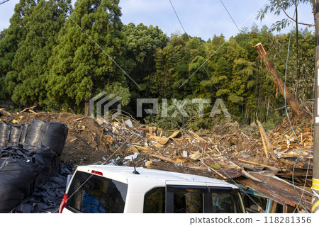 Car buried under landslide rubble, Okuko, Takeya-cho, Gamagori City, Aichi Prefecture, Japan Car buried under landslide rubble, Okuko, Takeya-cho, Gamagori City, Aichi Prefecture, Japan 118281356