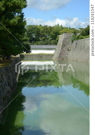 Nijo Castle, inner moat and stone walls of the main citadel, Nakagyo Ward, Kyoto City Nijo Castle, inner moat and stone walls of the main citadel, Nakagyo Ward, Kyoto City 118281547