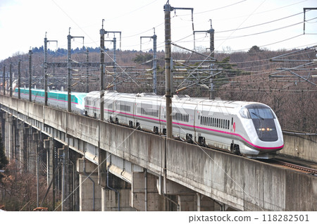 Tohoku Main Line Nasu-Shiobara-Shin-Shirakawa JR East E3 Series R5 Formation (Akita) Komachi Tohoku Main Line Nasu-Shiobara-Shin-Shirakawa JR East E3 Series R5 Formation (Akita) Komachi 118282501