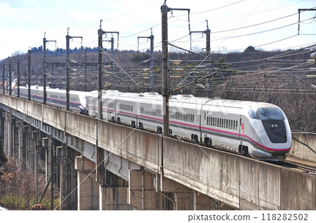 東北幹線 那須鹽原~新白川 JR東日本 E3系列 R1編組(秋田)小町 東北幹線 那須鹽原~新白川 JR東日本 E3系列 R1編組(秋田)小町 118282502