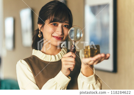 Mysterious Cube 118284622