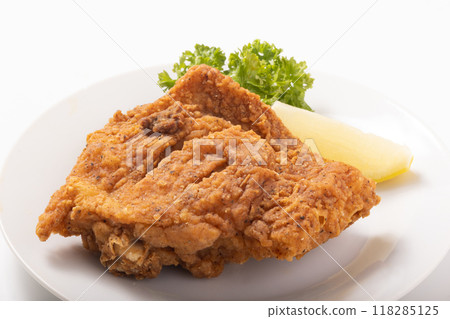 Fried chicken on the bone (Iwai chicken from Iwate Prefecture) Fried chicken on the bone (Iwai chicken from Iwate Prefecture) 118285125