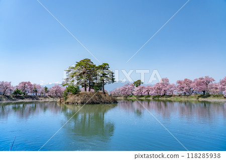 Ina City, Nagano Prefecture Harunorokudo-no-Tsutsumi, an agricultural reservoir built by the Takato Domain during the Edo period Ina City, Nagano Prefecture Harunorokudo-no-Tsutsumi, an agricultural reservoir built by the Takato Domain during the Edo period 118285938