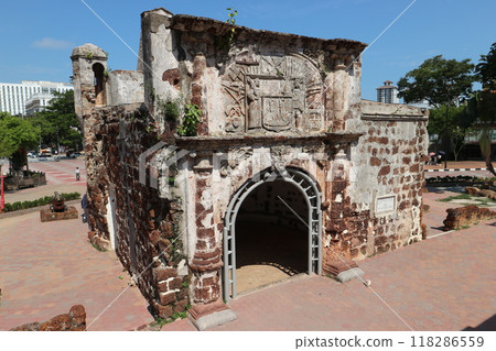 Melaka Santiago Fort 118286559