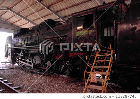 Hitoyoshi City Steam Locomotive Exhibition Hall D51 at Yatake Station on the JR Hisatsu Line (Hitoyoshi City, Kumamoto Prefecture) Hitoyoshi City Steam Locomotive Exhibition Hall D51 at Yatake Station on the JR Hisatsu Line (Hitoyoshi City, Kumamoto Prefecture) 118287743