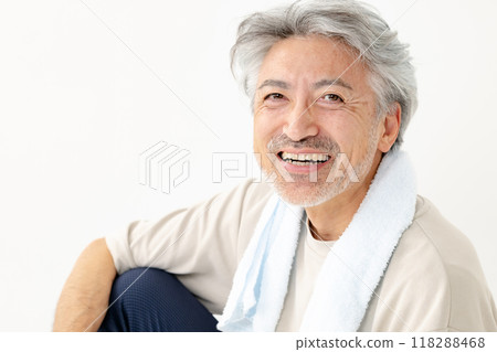 Hair care, Men's beauty, Middle-aged men Hair care, Men's beauty, Middle-aged men 118288468