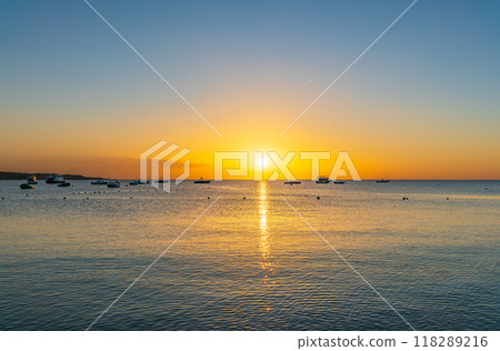 Sunrise over the sea. Panoramic seascape. 118289216