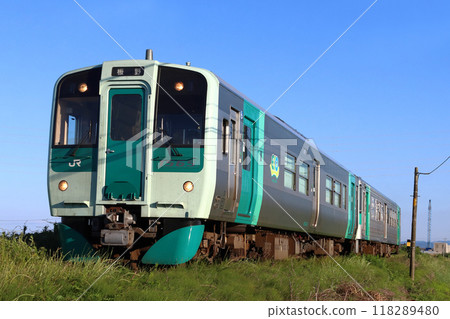[T] Takamatsu-Tokugawa Line 1500 series + 1200 series diesel railcar (Takamatsu-Itano⇔Takamatsu) 118289480